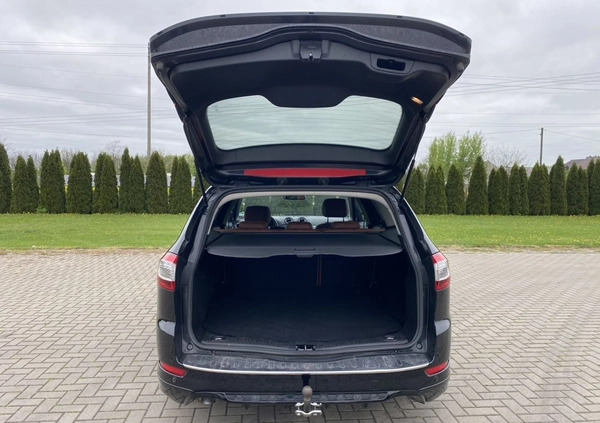 Ford Mondeo cena 29900 przebieg: 218000, rok produkcji 2011 z Kutno małe 781